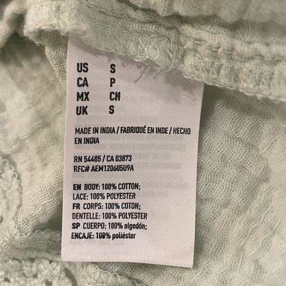 American Eagle Outfitters 100% Cotton Mint Green Peasant Crop Top-Size Small - Picture 7 of 7